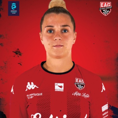 Leila Peneau