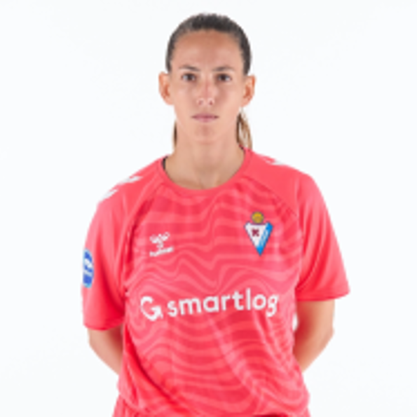 María Miralles
