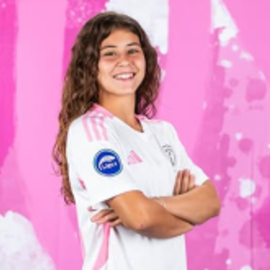 Claudia Indias