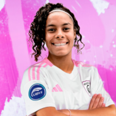 Emily Assis