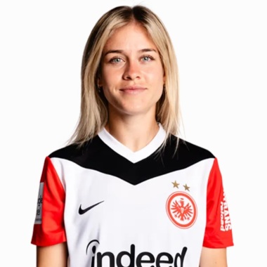 Nadine Riesen