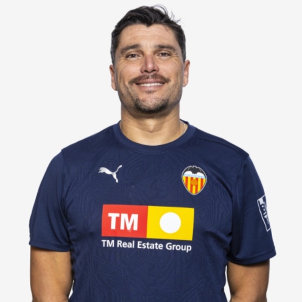 Cristian Toro